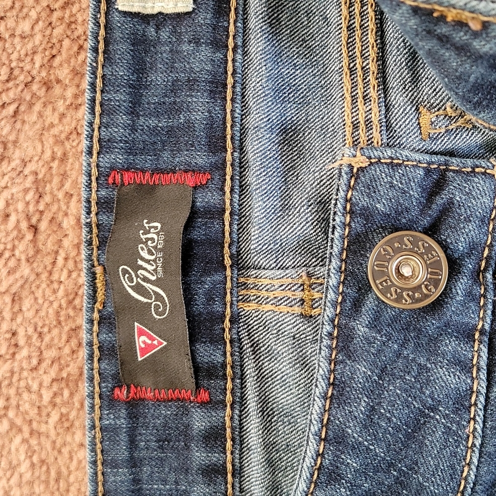 Jeans - Picture 2 of 9